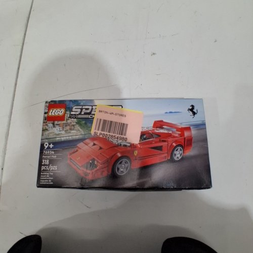 318PC LEGO SPEED CHAMPIONS FERRARI F40 SUPERCAR - RED - (MODEL: 76934) image 2