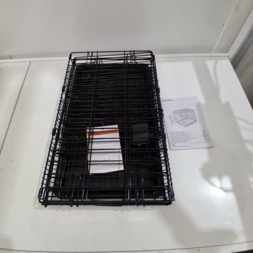 AMAZON BASICS SINGLE DOOR FOLDABLE METAL WIRE DOG CRATE WITH TRAY - 22" - BLACK - (MODEL:9001N-22A) image 2