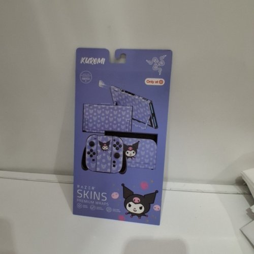 RAZER SKINS KUROMI NINTENDO SWITCH PREMIUM WRAPS - PURPLE image 3