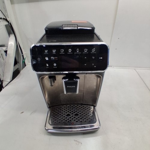PHILIPS 4300 SERIES LATTEGO FULLY AUTOMATIC ESPRESSO MACHINE WITH BUILT-IN GRINDER & MILK FROTHER - MATTE BLACK/SILVER (MODEL: EP4347/94) image 5