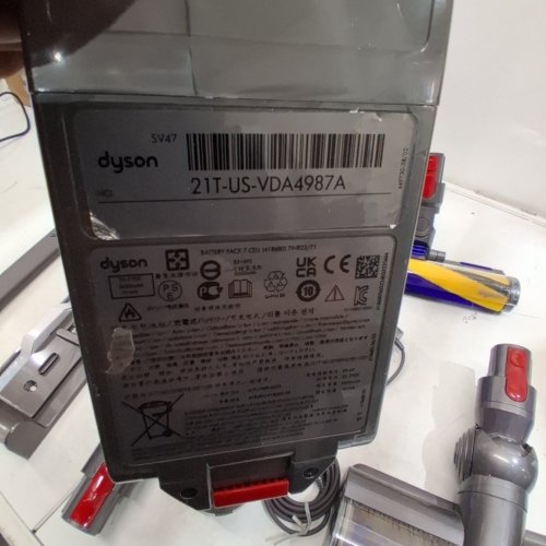 DYSON V15 DETECT CORDLESS VACUUM CLEANER - GREY (MODEL: SV22) image 11