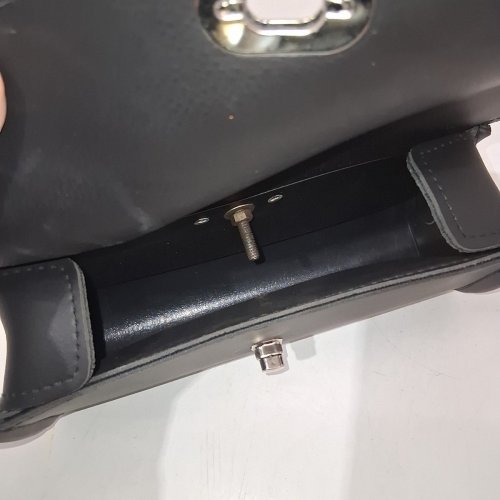 SYNTHETIC LEATHER POUCH FOR MOTORCYCLE WINDSHIELD - 9" - BLACK image 3