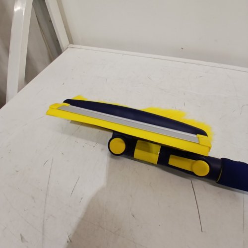 MICHELIN ULTRA DUTY TELESCOPIC SNOW BRUSH - 63" image 5