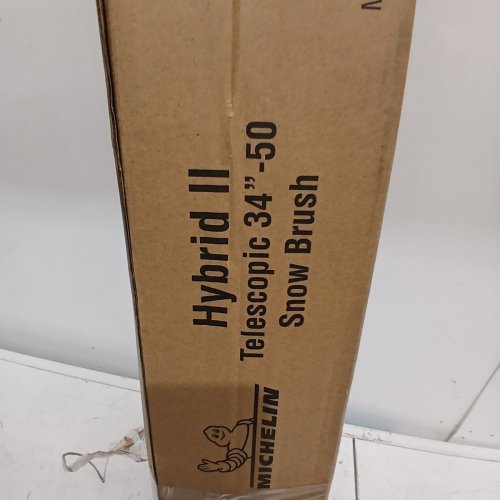 MICHELIN ULTRA DUTY TELESCOPIC SNOW BRUSH - 63" image 7