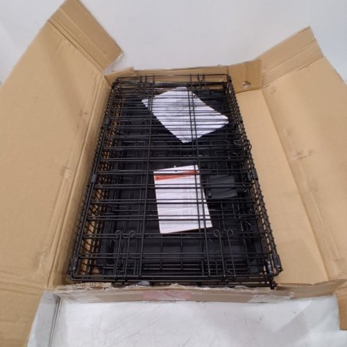 AMAZON BASICS DURABLE, FOLDABLE METAL WIRE PET CRATE WITH TRAY, PORTABLE AND STURDY FOR TRAVEL, SINGLE DOOR, DIVIDER PANEL, PERFECT SIZE FOR SMALL DOGS - 22" - BLACK image 2