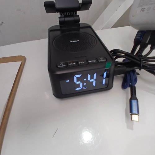 IFKOO BLUETOOTH PHONE STAND WITH WIRELESS SPEAKER & CLOCK - 5V 2A - BLACK (MODEL: F20) image 2