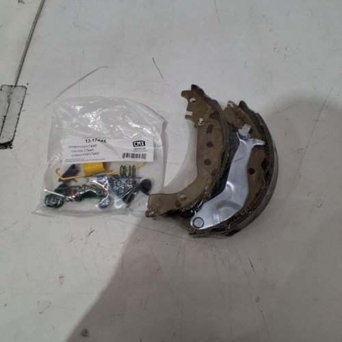 TOP QUALITY REAR DRUM BRAKE SHOE REPLACEMENT FOR TOYOTA YARIS 2014-2018 (MODEL: NB-1070B) image 2