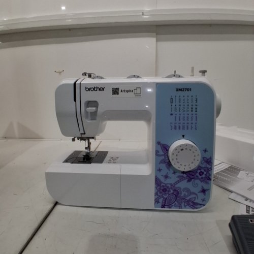 BROTHER LIGHTWEIGHT FULL-FEATURED ELECTRIC SEWING MACHINE - WHITE (MODEL: XM2701) image 3