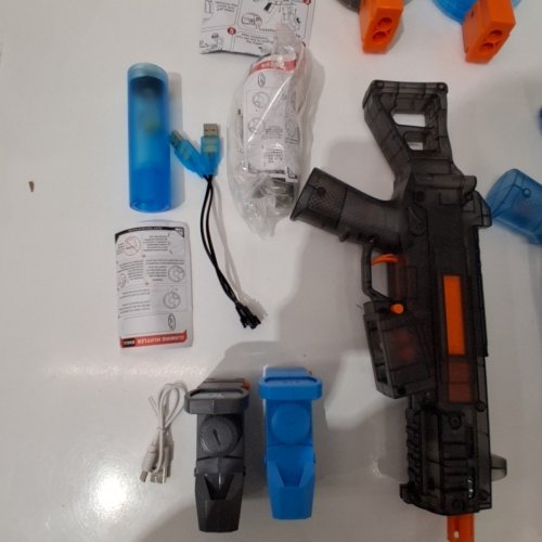 2K SUZUTOY TRENDY TOYS ELECTRIC WATER GUN SET - BLUE AND BLACK image 4