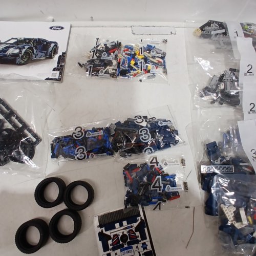 1466PC LEGO TECHNIC FORD GT 2022 CAR MODEL KIT WITH AUTHENTIC FEATURES - 1:12 SCALE (MODEL: 42154) image 4