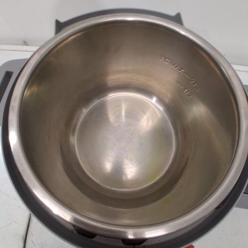 INSTANT POT PRO 10-IN-1 PRESSURE COOKER - 8QT - BLACK - (MODEL:113-0044-01) image 4