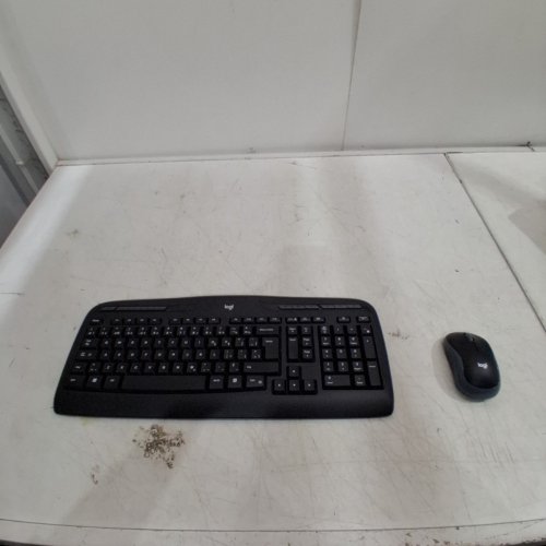 2PC LOGITECH MK320 *FRENCH CANADIAN LAYOUT* WIRELESS DESKTOP KEYBOARD AND MOUSE COMBO - BLACK (MODEL: Y-R0067) image 5