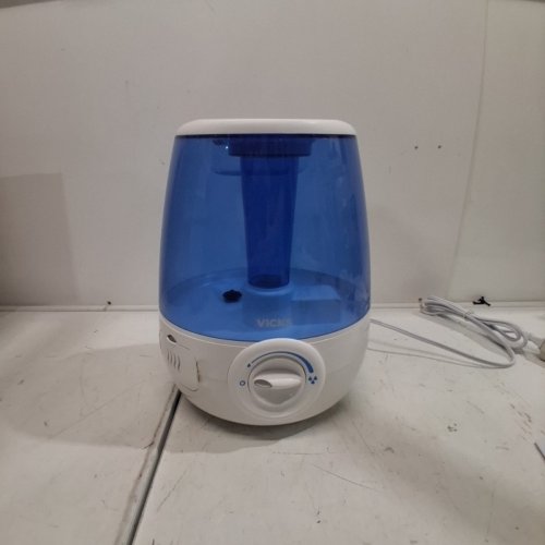 VICKS FILTER-FREE / AUTO SHUT-OFF / ULTRASONIC COOL MIST HUMIDIFIER WITH VARIABLE OUTPUT CONTROL - 4.5L - WHITE/BLUE (MODEL: V4600-CAN) image 3