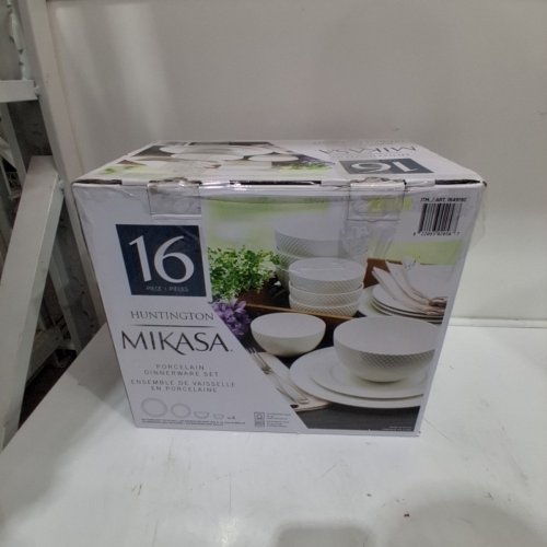 16PC MIKASA PORCELAIN DINNERWARE SET - WHITE (STYLE: HUNTINGTON) image 4