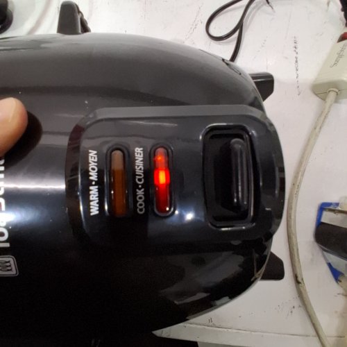 TOASTMASTER 10 CUP RICE COOKER - BLACK (MODEL: TM-101RCCN) image 3