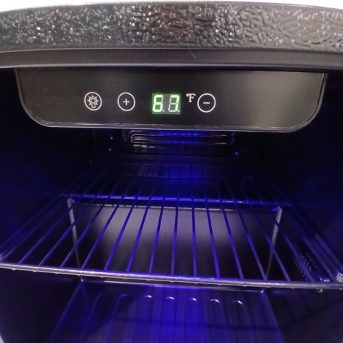 EUHOMY COMPACT COUNTERTOP MINI WINE/DRINKS COOLER FRIDGE - 96L - BLACK (MODEL: BR001-55BL-CAEH) image 2