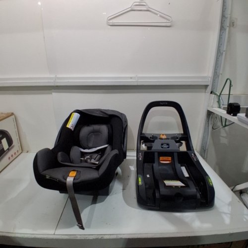 CHICCO KEYFIT 35 CLEARTEX REAR FACING INFANT CAR SEAT AND BASE - COMPATIBLE WITH CHICCO STROLLERS - 4-35LBS - SHADOW/BLACK (MODEL: 7973727) image 3
