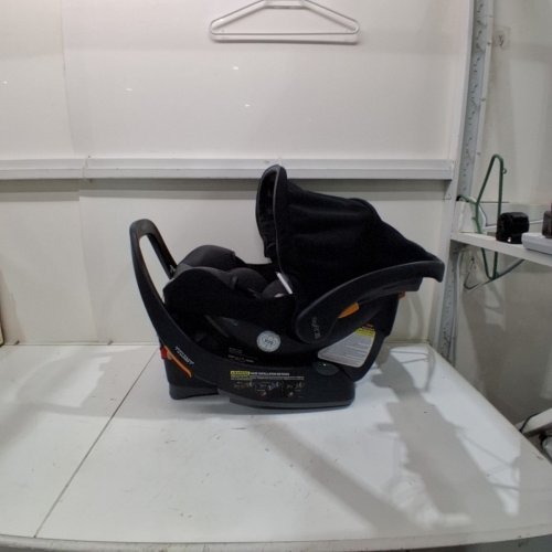 CHICCO KEYFIT 35 CLEARTEX REAR FACING INFANT CAR SEAT AND BASE - COMPATIBLE WITH CHICCO STROLLERS - 4-35LBS - SHADOW/BLACK (MODEL: 7973727) image 5