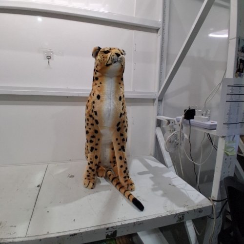 MELISSA AND DOUG GIANT PLUSH CHEETAH - 34" X 24" X 12" image 3