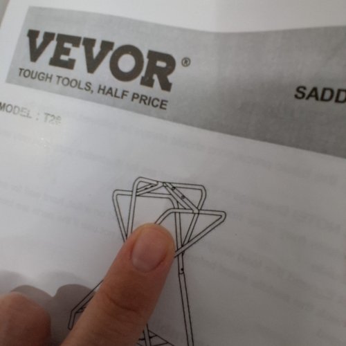 VEVOR FOLDING SADDLE RACK - 28"X19"X37.5" - 132LB - BLACK (MODEL:T28) image 4
