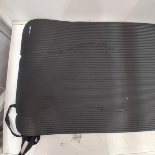 AMAZON BASICS YOGA/EXCERSISE MAT - 6FT X 2FT - BLACK image 2