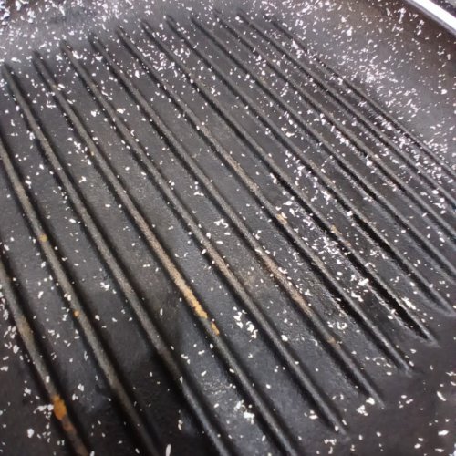 MAINSTAYS SQUARE CAST IRON FRYING PAN - 10" - BLACK image 4