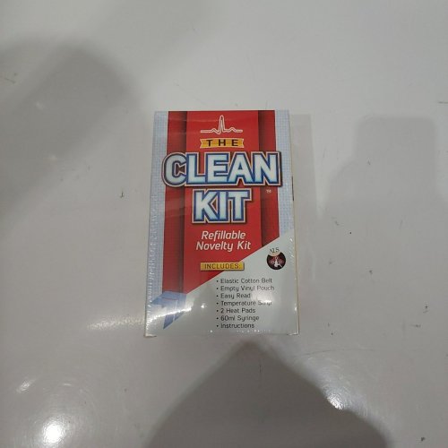 THE CLEAN KIT REFILLABLE NOVELTY SYNTHETIC URINE KIT image 2