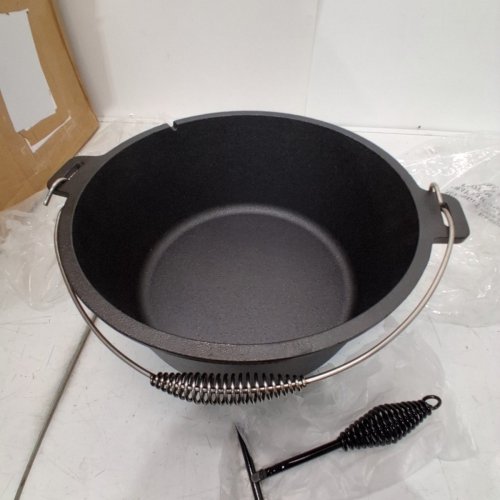 VELAZE PRE-SEASONED CAST IRON CAMPING DUTCH OVEN POT WITH LID - 10QT - BLACK (MODEL: VLZ-ZTPP-03) image 4