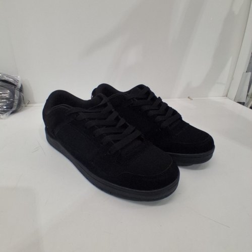 MEN'S SKATE SHOES - 9 - BLACK (STYLE: 12REXY17) image 2