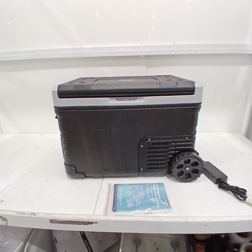 EUHOMY PORTABLE ELECTRIC REFRIGERATOR - 35L CAPACITY - BLACK (MODEL: CFB-35) image 3