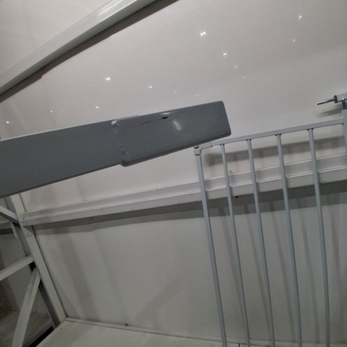 REGALO EASY-STEP METAL WALK-THROUGH SAFETY GATE, 30" X 29'' - 38.5'' - WHITE (MODEL: 1160) image 4