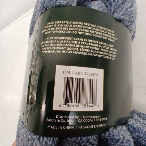 ROOTS HOME PLUSH BLANKET - 66" X 90" - TWIN - BLUE GRAY (ITEM: 6238801) image 2