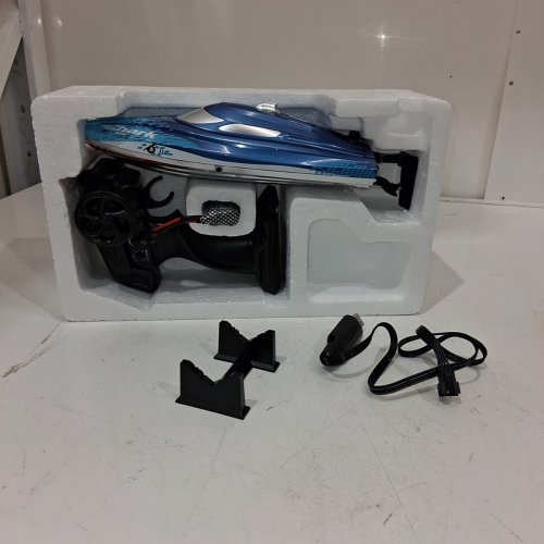 DEERC HIGH SPEED RC RACING BOAT WITH SHARK GRAFFITI - 20+ MPH, FAST REMOTE CONTROL BOAT W/LED LIGHTS FOR POOLS AND LAKES (MODEL:HJ812) image 3