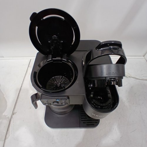 KEURIG SINGLE SERVE AND CARAFE COFFEE MAKER - BLACK (MODEL: K-DUO ESSENTIALS G2) image 5