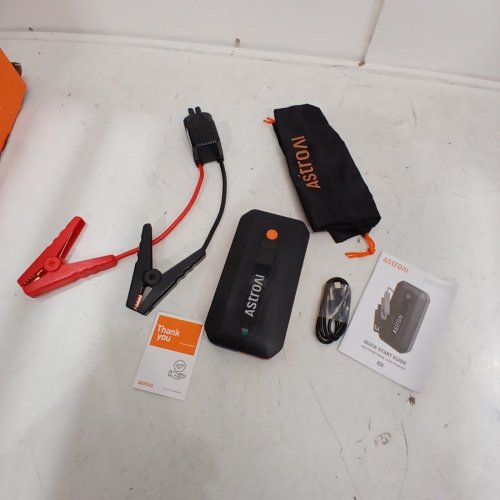 ASTROAI PORTABLE BOOSTER PACK MULTIFUNCTIONAL JUMP STARTER - 3000A, 12V - ORANGE/BLACK - (MODEL: B8) image 2