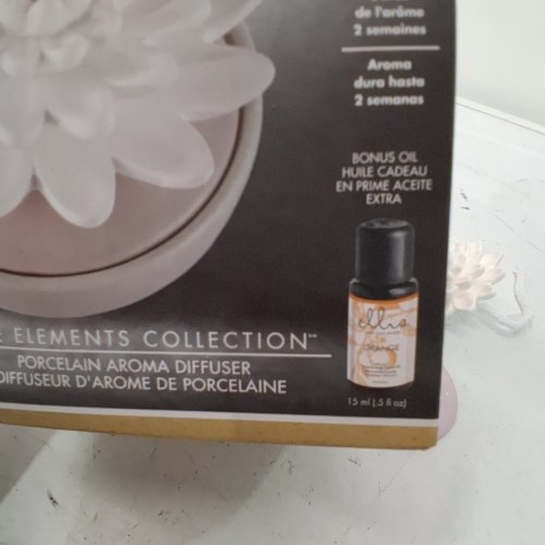 HOMEDICS ELLIA CALM WATERS PORCELAIN AROMA DIFFUSER - WHITE/PINK (MODEL:ARM-P140PK-EO9) image 3