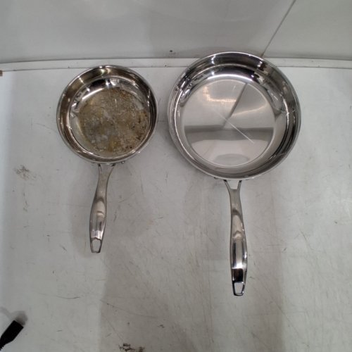 2PC AMAZON BASICS FRY PAN SET - 10"/8" - STAINLESS STEEL image 2