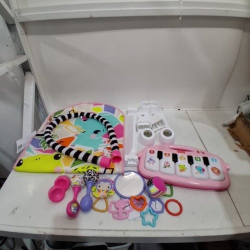 FISHER-PRICE BABY ACTIVITY MAT GLOW AND GROW KICK & PLAY PIANO GYM - AGES 0+ - PINK - (MODEL:HVX57) image 3