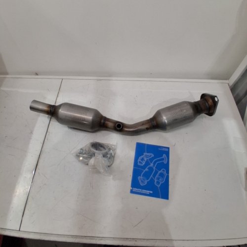 CARDELO CATALYTIC CONVERTER PIPE KIT COMPATIBLE WITH 2003-2008 TOYOTA COROLLA MATRIX - 1.8L (MODEL:53717) image 2