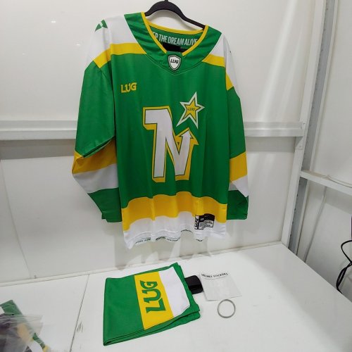 MENS LUG NORTHERN STARS HOCKEY JERSEY AND SOCKS - #9 - MEDIUM - GREEN image 2