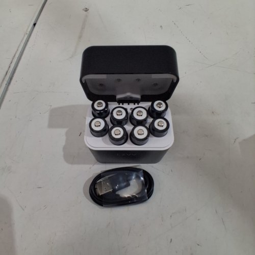 9PC CZVV SMART LI-ION RECHARGEABLE BATTERY CHARGER WITH 8 AA BATTERIES - BLACK (MODEL: Q048) image 3