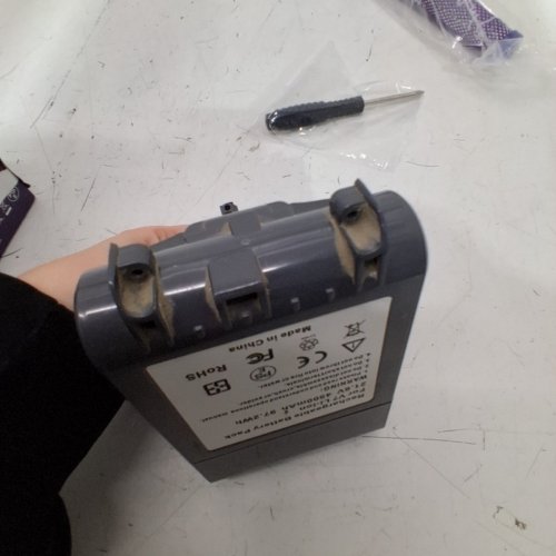 BATTERY REPLACEMENT FOR DYSON V7 SV11 HANDHELD VACUUM CLEANER MOTORHEAD V7, ANIMAL PRO TRIGGER, ABSOLUTE FLUFFY, ALLERGY HEPA, CAR+BOAT CORDLESS VACUUM - 21.6V - 4000MAH image 3