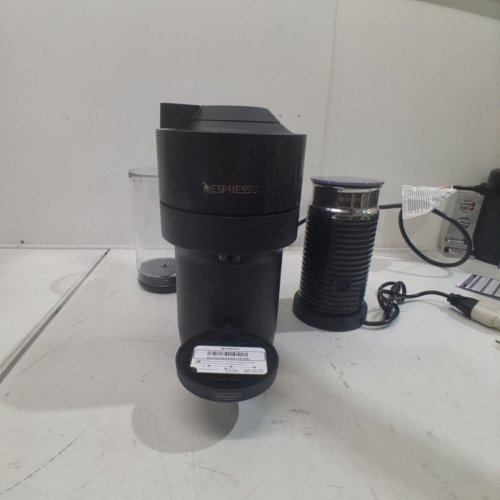 NESPRESSO VERTUO WITH AEROCCINO 3 - MATTE BLACK - (MODEL: ENV92BAECA) image 4