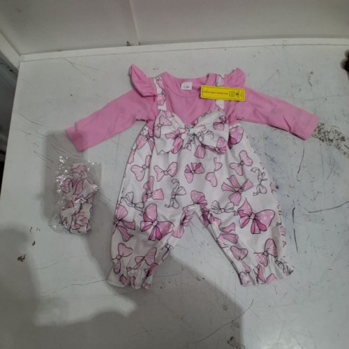 BABY'S DMQUPV LONGSLEEVE ROMPER / JUMPSUIT WITH BOW HEADBAND - 1-3 MONTHS - WHITE / PINK (STYLE : 08305362937448) image 2
