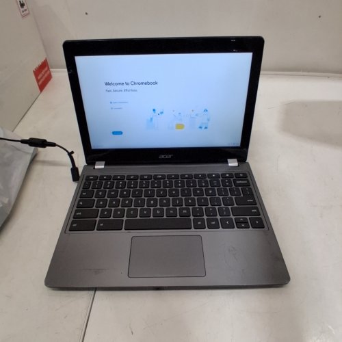 ACER CHROMEBOOK OS - 11.6" SCREEN - 4G RAM / 16G SSD - BLACK - (MODEL: C740-C5U9) image 2