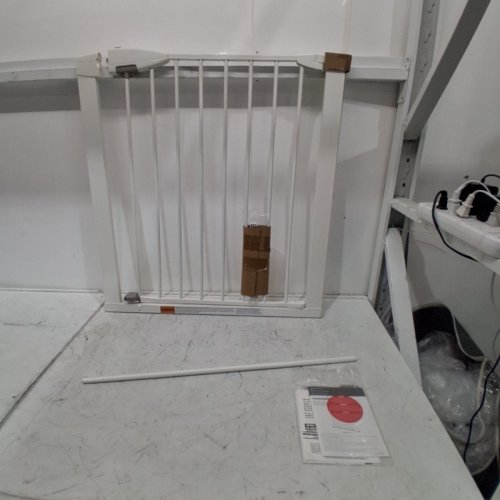 MUNCHKIN EASY CLOSE METAL BABY GATE - 29.5" - 35" X 29.5" - WHITE (MK0002-012) image 3