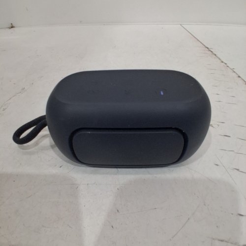 ONN. SMALL BLUETOOTH RUGGED SPEAKER WITH PARTY SYNC MODE - UP TO 10 HOURS OF PLAYTIME - GREY (MODEL: AAGRY100081918) image 4