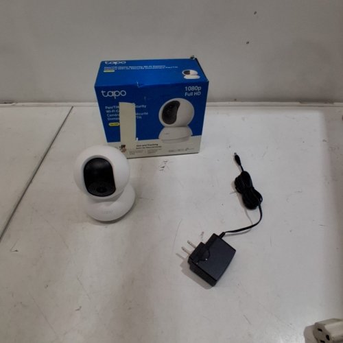 TP-LINK TAPO SMART PAN TILT HOME WIFI SECURITY CAMERA - 1080P MOTION DETECTION WORKS WITH ALEXA AND GOOGLE ASSISTANT - WHITE (MODEL: C200) image 3