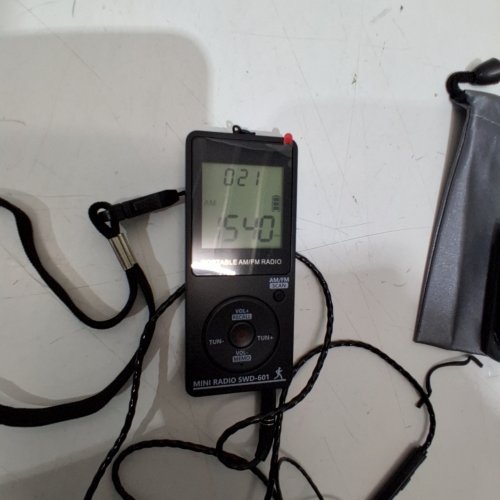 SWDSTP PORTABLE AM/FM RADIO - BLACK (MODEL: SWD-601) image 2