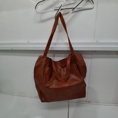 WOMENS LEATHER TOTE BAG STYLE LARGE PURSE WITH MAGNETIC CLASP - BROWN image 2
